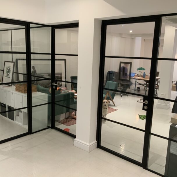 Banded Glass Partitioning system installed by Glass Paritioning MFE